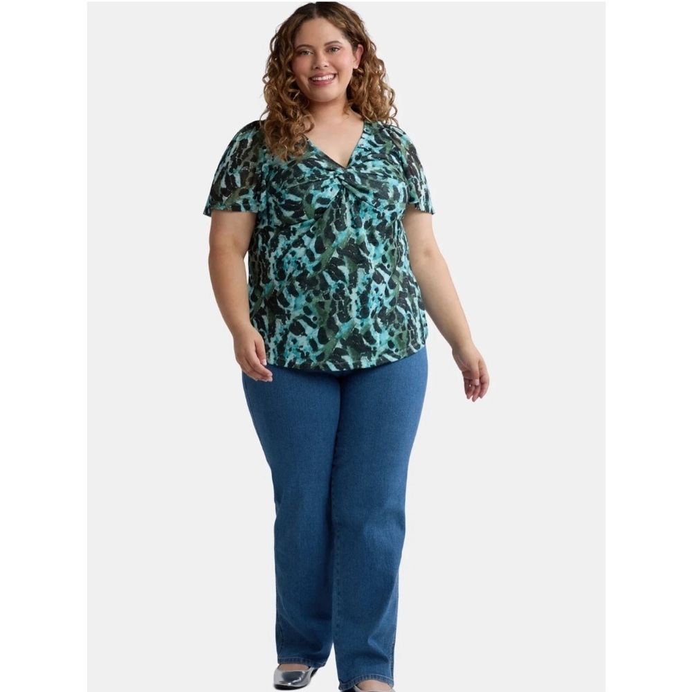 Terra & Sky Women’s Plus Twist Front Mesh Top with Short Sleeves, Size 1X - Picture 3 of 5